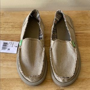 Women’s Sanuk slip on shoe